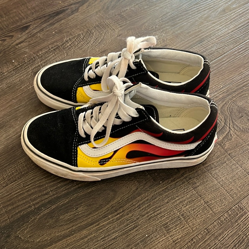 Boys size 4 Vans with flames.